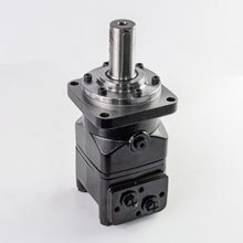 BM4U-200P33A4Y/T7